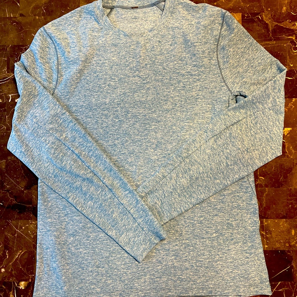 LULULEMON Men’s Active Long Sleeve Size L